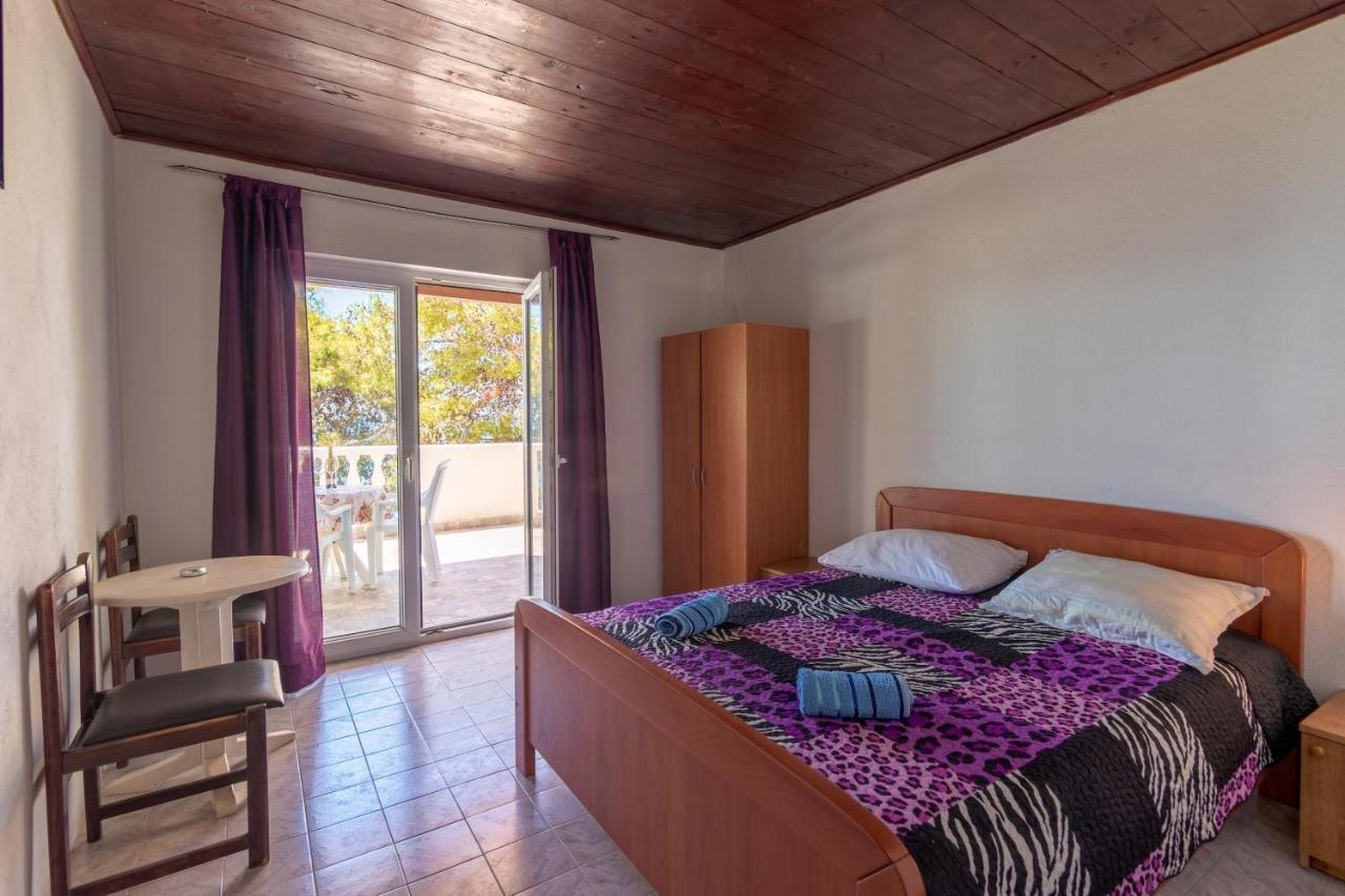 Seaside Secluded Apartments Cove Torac, Hvar - 575 Gdinj Esterno foto