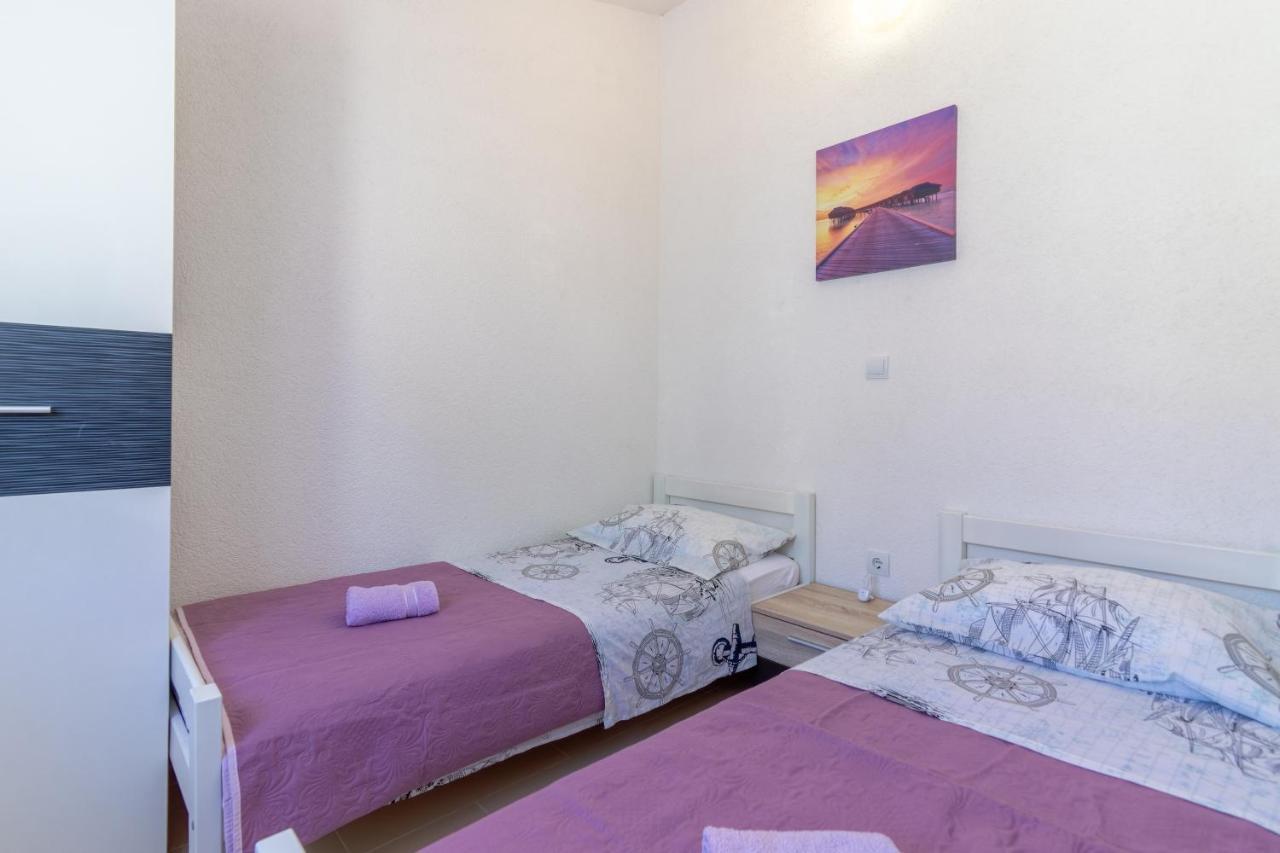 Seaside Secluded Apartments Cove Torac, Hvar - 575 Gdinj Esterno foto